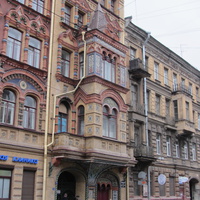 Доходный дом Никонова Н. Н. на ул. Колокольной, фрагмент балкона