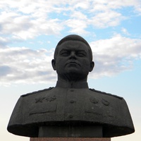 Памятник Герою СССР генералу армии Ватутину Н.Ф