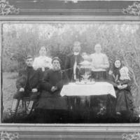 Кирилов Иван Васильевич с семьёй 1912г