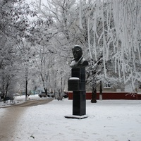 Памятник Щорсу