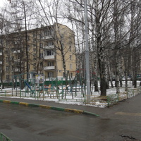 Кавказский бульвар, 44