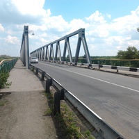 Мост через речку Самара  при вьезде в Новомосковск