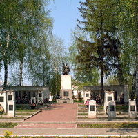 Братская могила 125 советских воинов