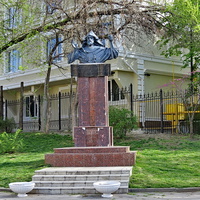Памятник князю Иосифу Аргутинскому Долгорукому