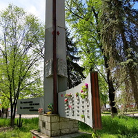 Памятник морякам-краснофлотцам рабочим судоремонтного завода Красный Дон погибшим в Великой Отечественной войне (Ростов-на-Дону