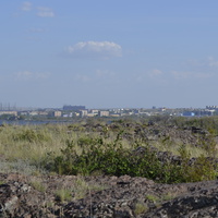 Вид на город со стороны бывших пионерских лагерей.