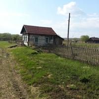 Один из домов деревни