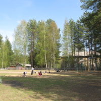 Верхняя Максаковка 2014 - школьный двор