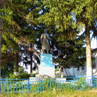 Памятник на братской могиле в селе Ольховка