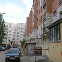 Сыктывкар 2014 - ул. Ленина - двор