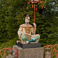 Фигура на Большом Китайском мосту