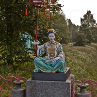 Фигура на Большом Китайском мосту