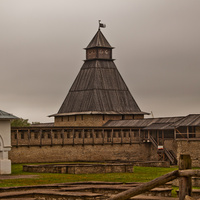 Вид на Власьевскую башню