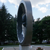 Памятник Гагарину