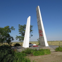 мемориал павшим воинам - односельчанам в ВОВ