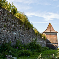 Стена крепости "Орешек"