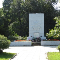 В память о доблестных защитниках Ленинграда