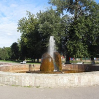 Центральная аллея, фонтан