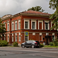 Улица Ленинградская, 1