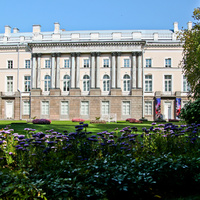 Зубовский флигель