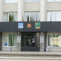 Здание администрации Кингисеппского района, фрагмент