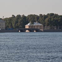 Дворцовая набережная