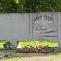 Мемориал - Воинское братское кладбище в городе Гатчина