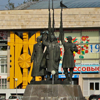 Памятник защитникам Советской власти