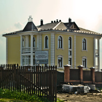 Подворье Свято-Артемиево-Веркольского мужского монастыря