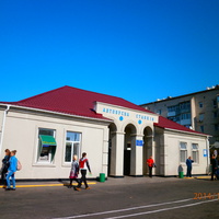 Каховська автобусна станцiя.