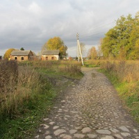 Торосово. Мощеная дорога