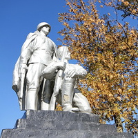 Памятник павшим воинам в боях за хутор в ВОВ (крупно)