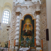 Алтарь костела Святого Михаила Архангела