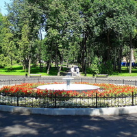 г. Пенза, фонтан в сквере М.Лермонтова построен в 1842 г.и сохранился до наших дней.