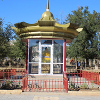 пагода с Буддой