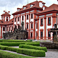 Тройский замок в Праге