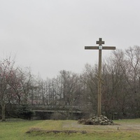 Старая Русса. Памятный крест