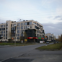 Административное здание на ул.Нижне-Каменской.