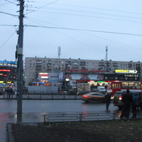 На улице Бухарестской.