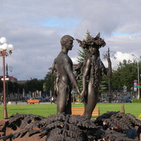скульптура "Купалле"в фонтане на Центральной площади