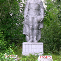 Памятник войнам ВОВ  с.Боровица