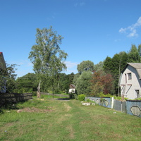 Возле кургана.