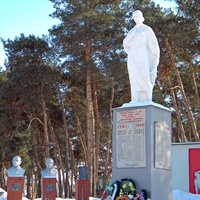 Мемориал Воинской Славы в селе Гора Подол