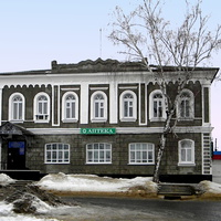 Старинное здание, бывший дом Марии Константиновны Романенковой