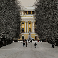 Главная аллея