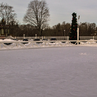 Треугольная площадь