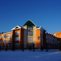 Школа на Службина