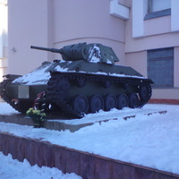 Танк Т-70 возле музея Диорамы