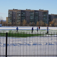 Стадион зимой.Тренировка.