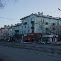 На проспекте Ленина.